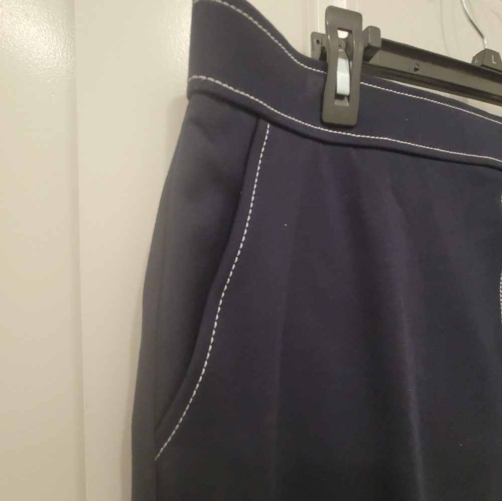 Clothing - Picture 2 of 3